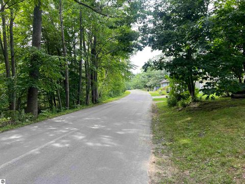 Tiny photo for 7609 Shore Road, NE, Kalkaska, MI 49659 (MLS # 1939225)
