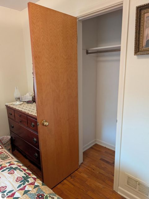 Tiny photo for 1618 Loraine Avenue, Lansing, MI 48910 (MLS # 1939995)