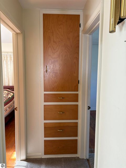 Tiny photo for 1618 Loraine Avenue, Lansing, MI 48910 (MLS # 1939995)