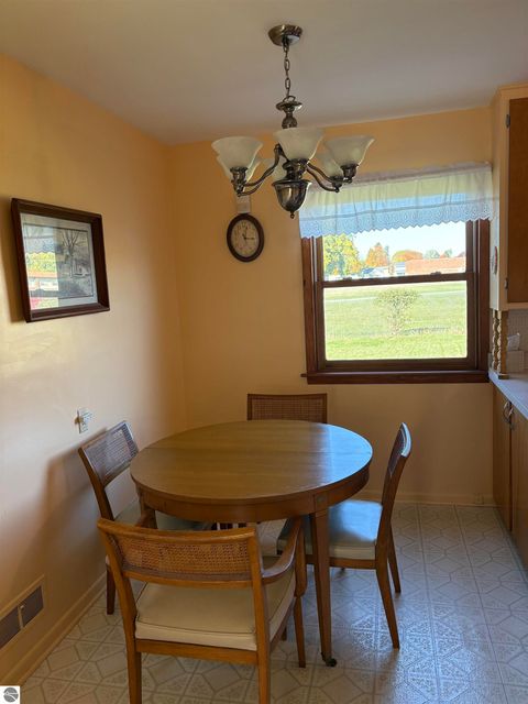 Tiny photo for 1618 Loraine Avenue, Lansing, MI 48910 (MLS # 1939995)