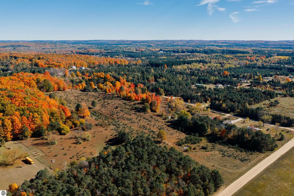 Photo of 00 SW Sperry Road, Fife Lake, MI 49633 (MLS # 1939873)