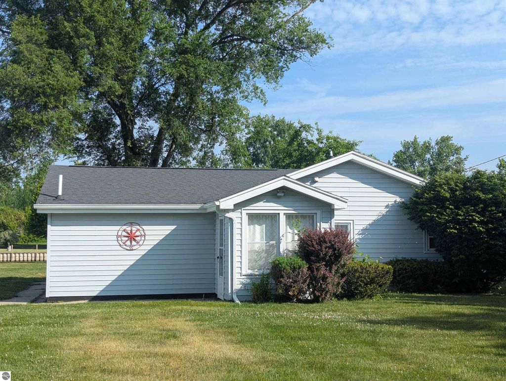 Photo of 620 Burt Street, Au Gres, MI 48703 (MLS # 1935214)