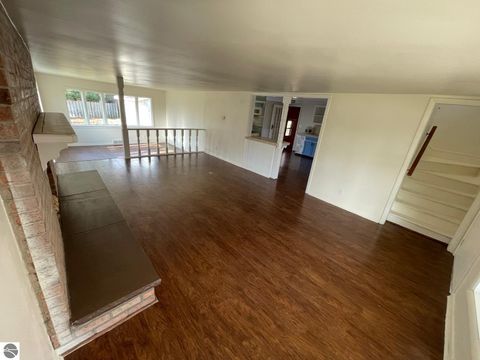 Tiny photo for 3217 Jefferson Ave, Midland, MI 48640 (MLS # 1940552)