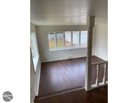 Tiny photo for 3217 Jefferson Ave, Midland, MI 48640 (MLS # 1940552)