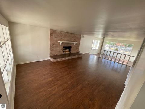 Tiny photo for 3217 Jefferson Ave, Midland, MI 48640 (MLS # 1940552)