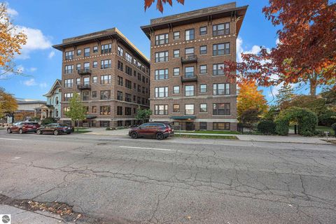 Tiny photo for 471 W South Street #105, Kalamazoo, MI 49007 (MLS # 1940173)
