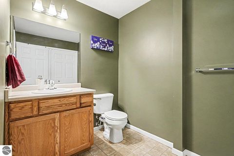 Tiny photo for 2430 Rosewood Drive #B, Mt Pleasant, MI 48858 (MLS # 1940972)