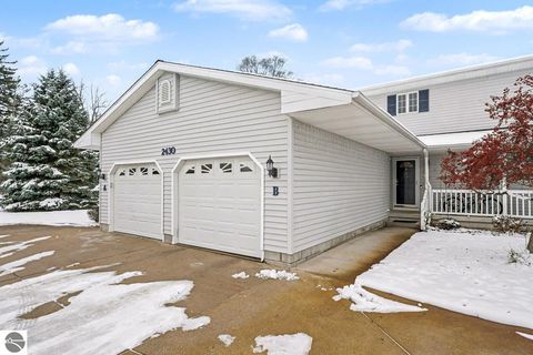 Tiny photo for 2430 Rosewood Drive #B, Mt Pleasant, MI 48858 (MLS # 1940972)