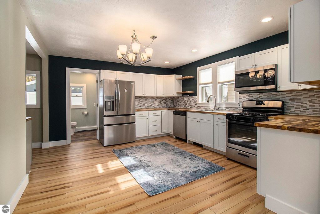 Photo of 2307 Nelson Street, Manistee, MI 49660 (MLS # 1940430)