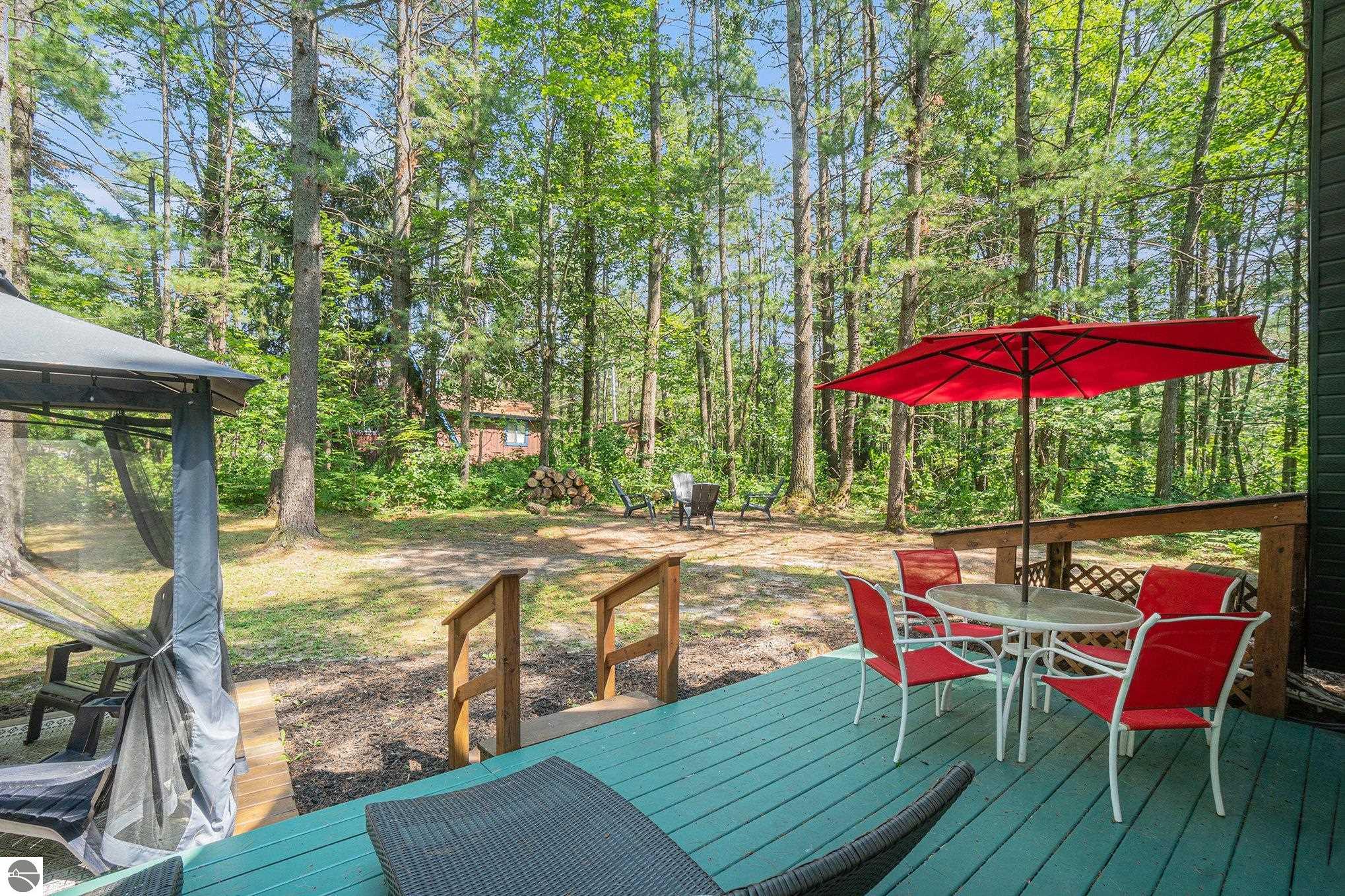 Gaylord, Michigan 49735, United States, 2 Bedrooms Bedrooms, ,1 BathroomBathrooms,Residential,Pending,180993