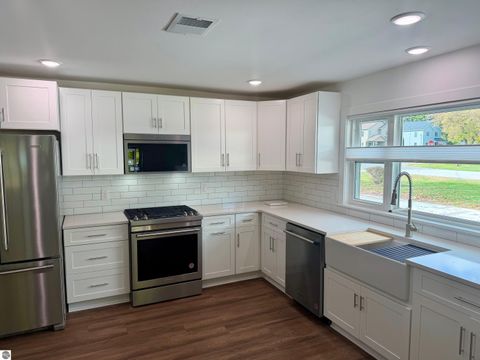 Tiny photo for 324 N 4th Street, Shepherd, MI 48883 (MLS # 1939994)