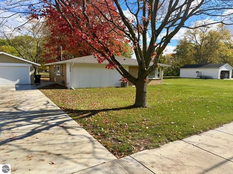 Tiny photo for 324 N 4th Street, Shepherd, MI 48883 (MLS # 1939994)