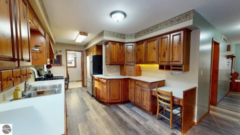 Tiny photo for 2451 W Deerfield Road, Mt Pleasant, MI 48622 (MLS # 1940236)