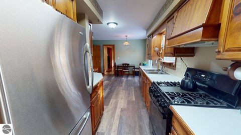 Tiny photo for 2451 W Deerfield Road, Mt Pleasant, MI 48622 (MLS # 1940236)