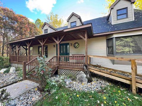 Tiny photo for 2451 W Deerfield Road, Mt Pleasant, MI 48622 (MLS # 1940236)