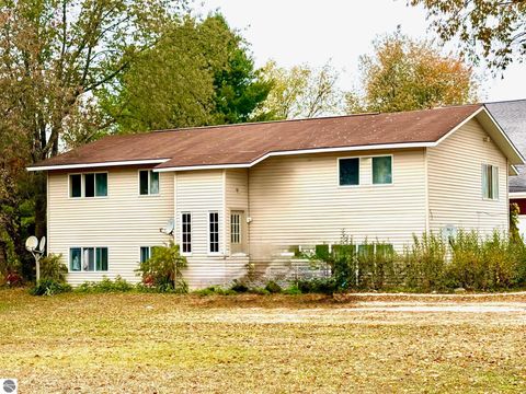 Tiny photo for 74307428 Hansen Trail, Bellaire, MI 49615 (MLS # 1939605)