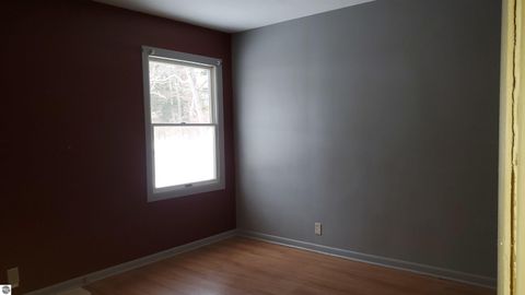 Tiny photo for 121 Cypress Drive, Prudenville, MI 48651 (MLS # 1940999)