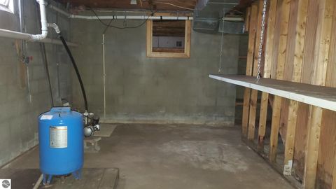 Tiny photo for 121 Cypress Drive, Prudenville, MI 48651 (MLS # 1940999)