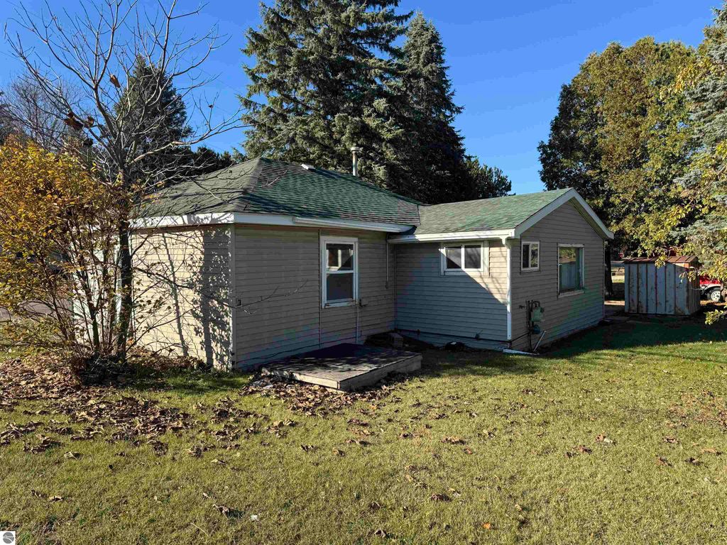 Photo of 330 W 13th Street, Cadillac, MI 49601 (MLS # 1940056)