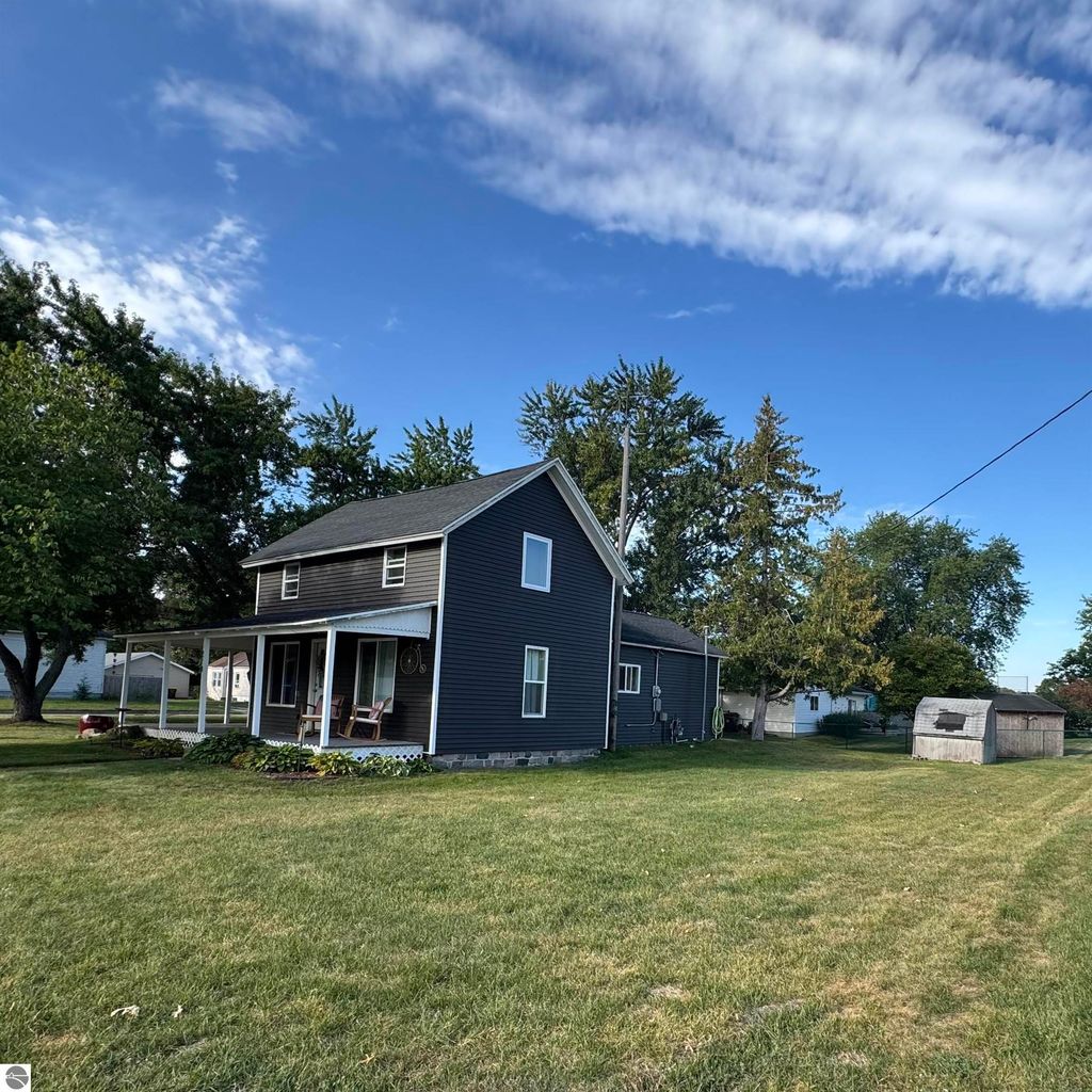 Photo of 210 S Adams, Mt Pleasant, MI 48858 (MLS # 1938488)