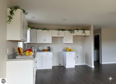 Tiny photo for 9068 Kingsfield Drive #46, Traverse City, MI 49649 (MLS # 1939659)