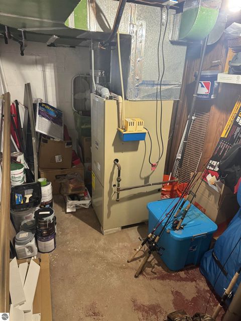 Tiny photo for 818 E Maple, Mt Pleasant, MI 48858 (MLS # 1940696)