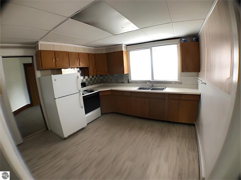 Tiny photo for 818 E Maple, Mt Pleasant, MI 48858 (MLS # 1940696)