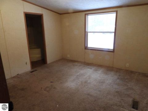Tiny photo for 224 Radcliff Drive, Houghton Lake, MI 48629 (MLS # 1941089)