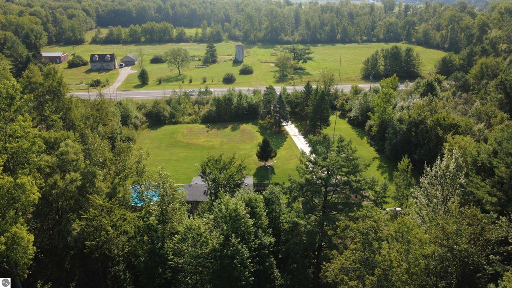 Photo of 2181 M-33, Alger, MI 48610 (MLS # 1937502)