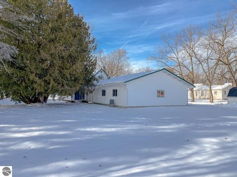 Tiny photo for 210 Barbour St, Coleman, MI 48618 (MLS # 1941250)