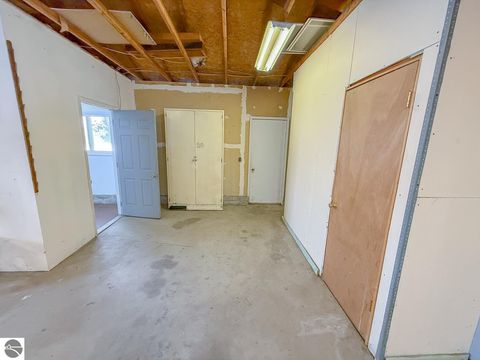 Tiny photo for 210 Barbour St, Coleman, MI 48618 (MLS # 1941250)