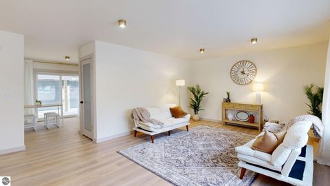 Tiny photo for 501 Devon Drive, St Louis, MI 48880 (MLS # 1941319)