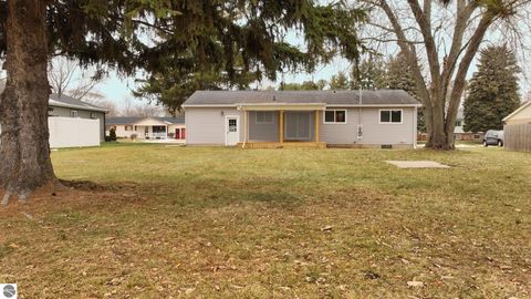 Tiny photo for 501 Devon Drive, St Louis, MI 48880 (MLS # 1941319)