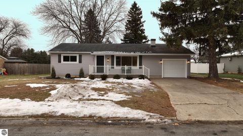 Tiny photo for 501 Devon Drive, St Louis, MI 48880 (MLS # 1941319)