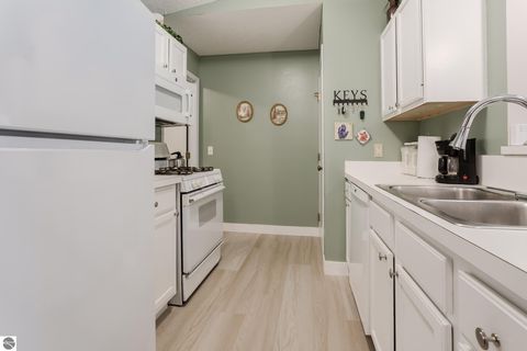 Tiny photo for 2993 Emerald Isle, Traverse City, MI 49684 (MLS # 1940461)