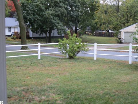 Tiny photo for 302 E Marshall Street, Alma, MI 48801 (MLS # 1939384)