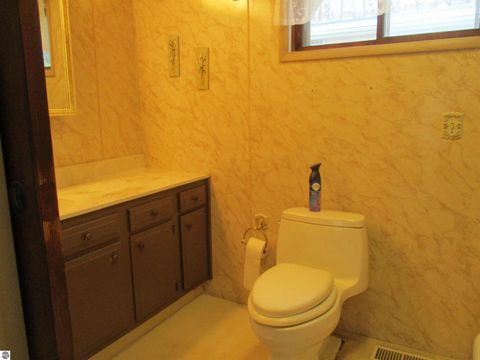 Tiny photo for 302 E Marshall Street, Alma, MI 48801 (MLS # 1939384)