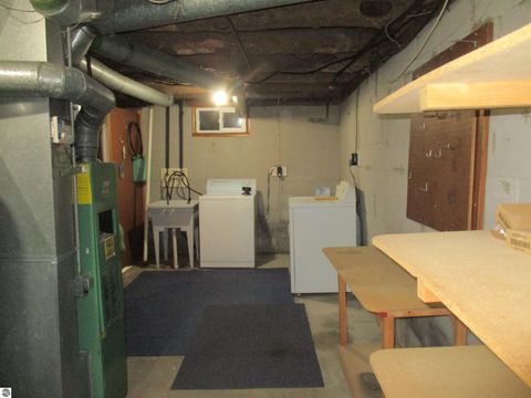Tiny photo for 302 E Marshall Street, Alma, MI 48801 (MLS # 1939384)