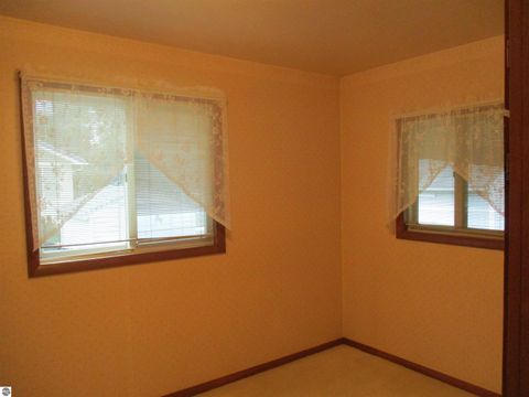 Tiny photo for 302 E Marshall Street, Alma, MI 48801 (MLS # 1939384)