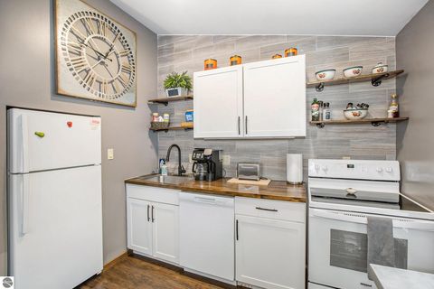 Tiny photo for 6479 Kliffendorf Drive #478, Bellaire, MI 49615 (MLS # 1941176)