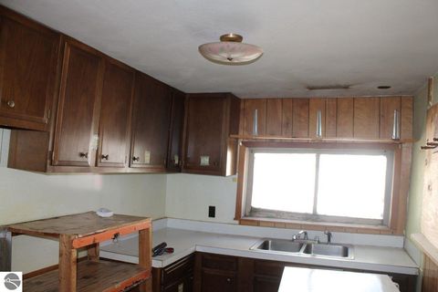 Tiny photo for 316 S Coral Street, Kalkaska, MI 49646 (MLS # 1939304)