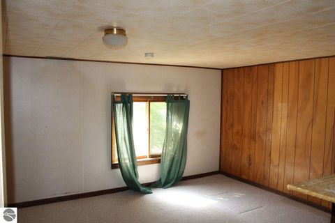 Tiny photo for 316 S Coral Street, Kalkaska, MI 49646 (MLS # 1939304)