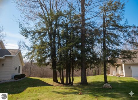 Tiny photo for 326 Woodside Circle #33, Cadillac, MI 49601 (MLS # 1940788)