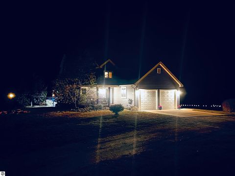 Tiny photo for 6536 Indian Hill Road, Honor, MI 49640 (MLS # 1939572)