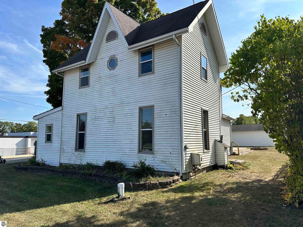Photo of 601 W Main Street, Mecosta, MI 49332 (MLS # 1939068)
