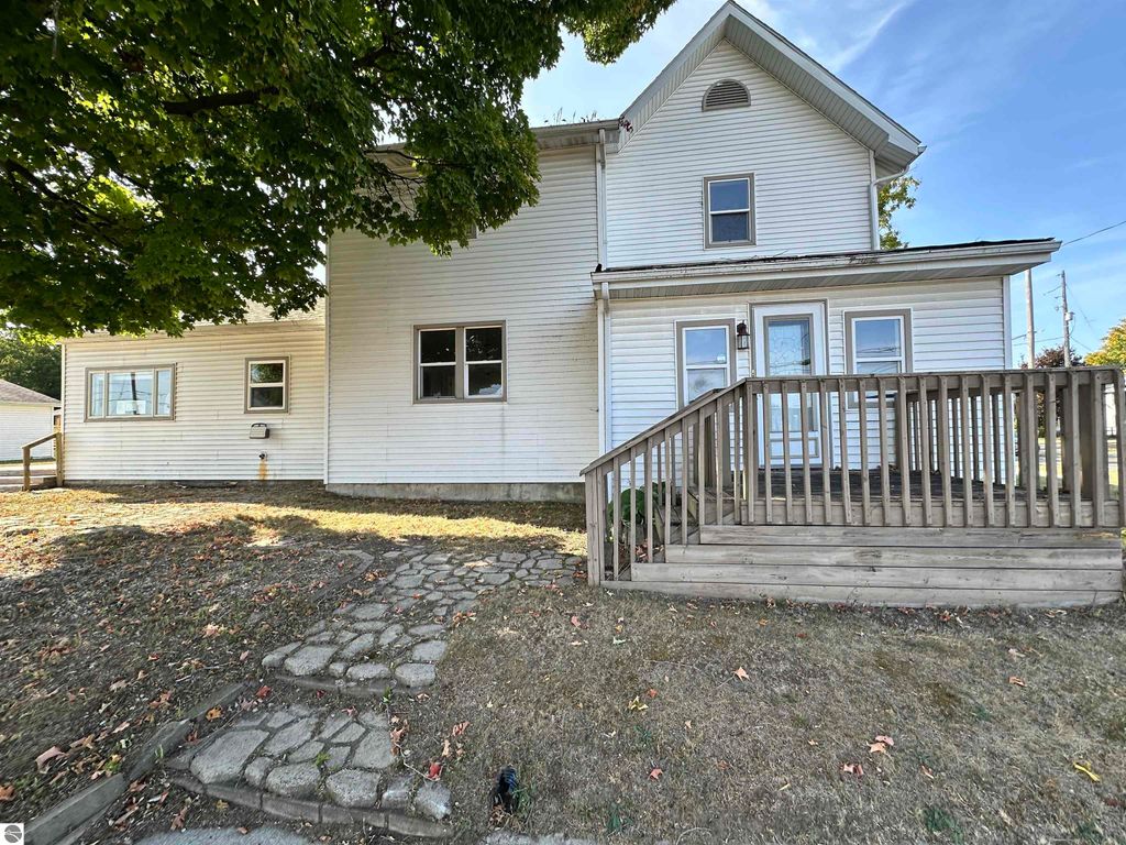 Photo of 601 W Main Street, Mecosta, MI 49332 (MLS # 1939068)