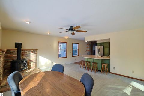 Tiny photo for 406 Larry Place, Mt Pleasant, MI 48858 (MLS # 1941003)