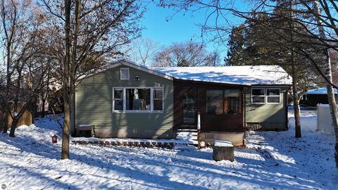 Tiny photo for 406 Larry Place, Mt Pleasant, MI 48858 (MLS # 1941003)