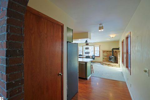 Tiny photo for 406 Larry Place, Mt Pleasant, MI 48858 (MLS # 1941003)