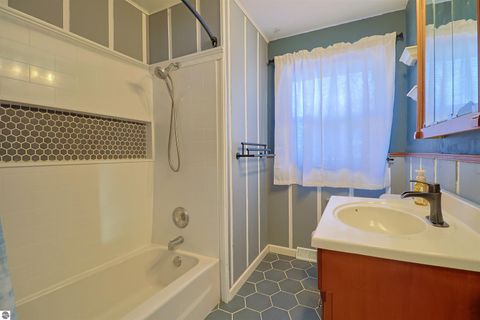 Tiny photo for 406 Larry Place, Mt Pleasant, MI 48858 (MLS # 1941003)